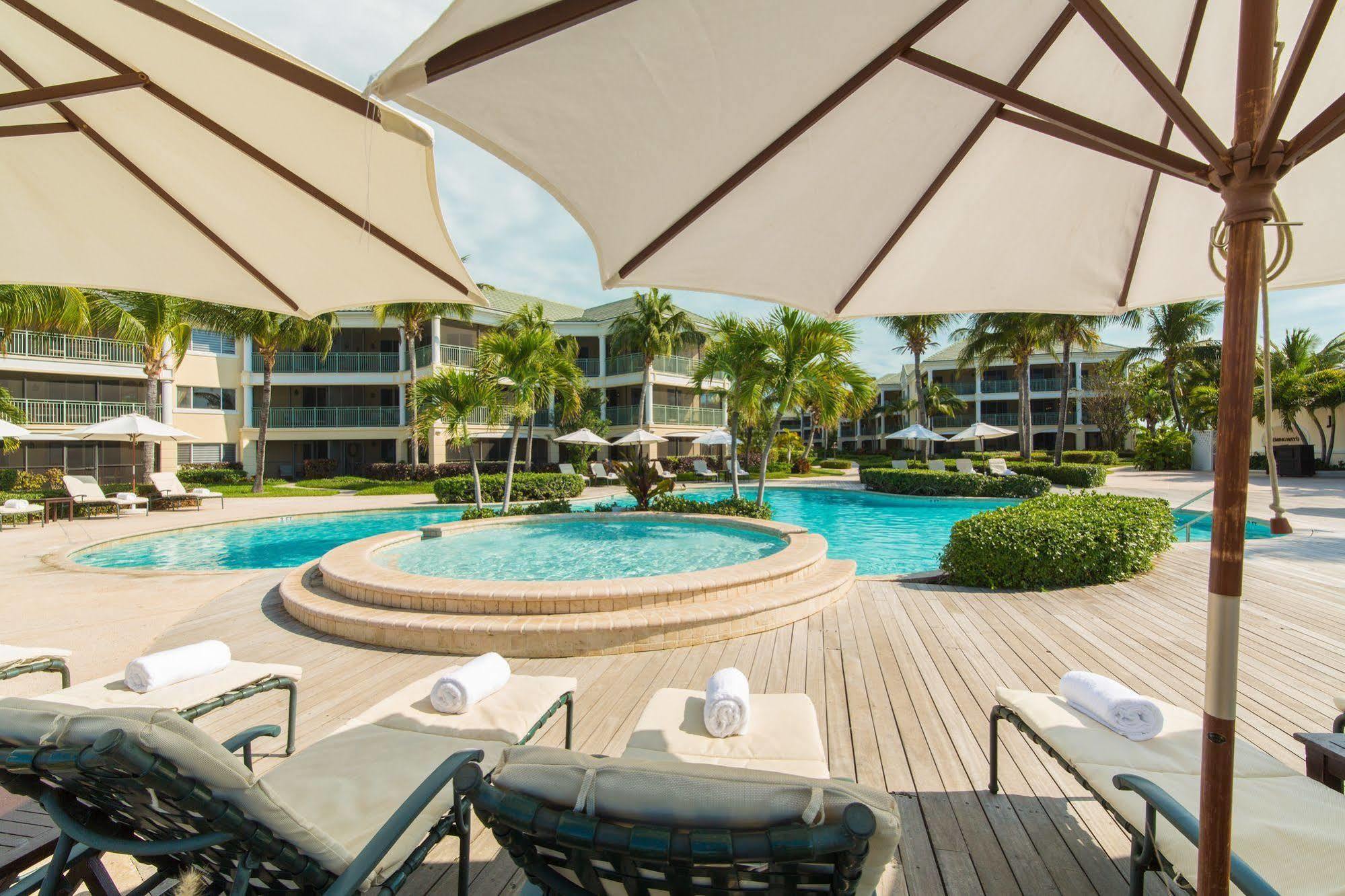 The Sands At Grace Bay Eksteriør billede