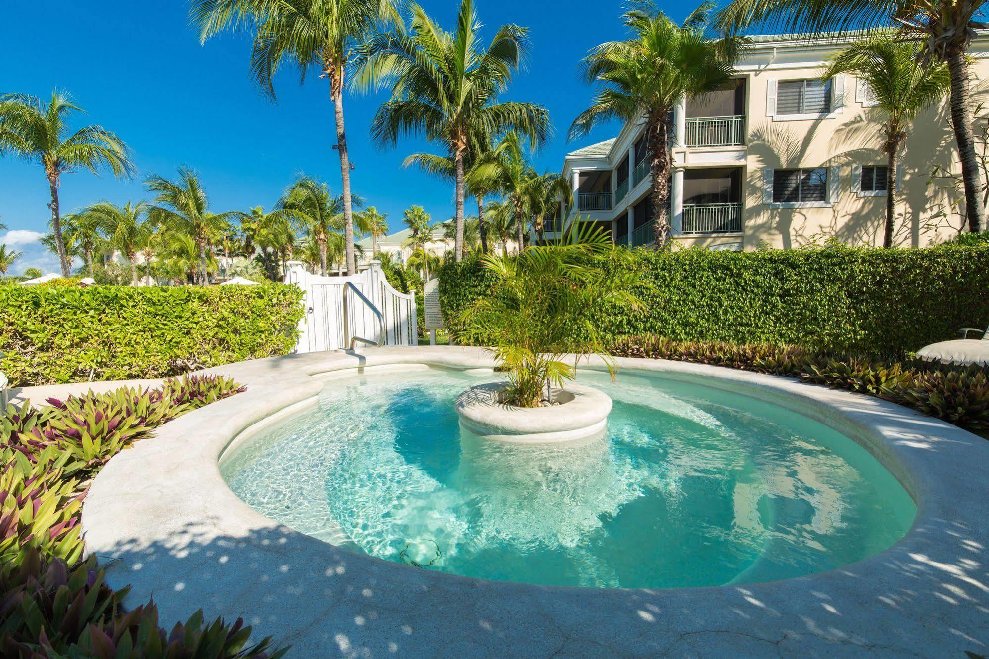 The Sands At Grace Bay Eksteriør billede